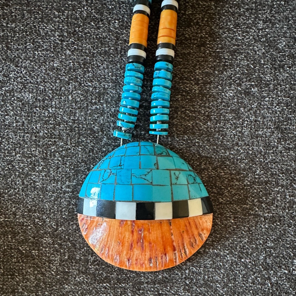 Santo Domingo Kewa Pueblo necklace